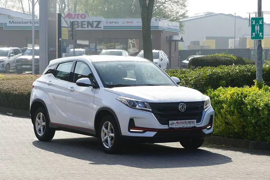 Gebraucht DFSK Fengon 106 PS (77 kW) 2021 Weiß SUV