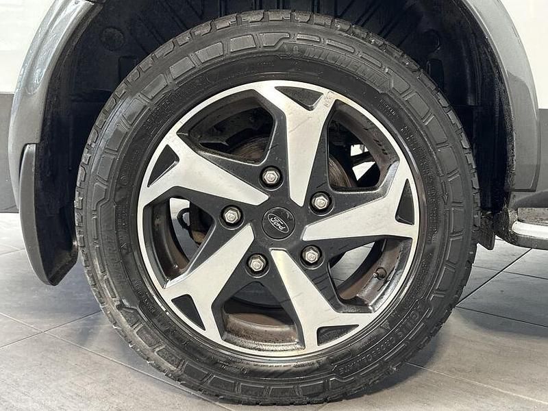 Gebraucht Ford Tourneo Active 185 PS (136 kW) 2022 Weiß Van / Kleinbus