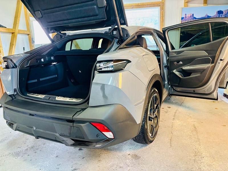 Gebraucht Peugeot 408 GT GT 136 PS (100 kW) 2024 Grau SUV