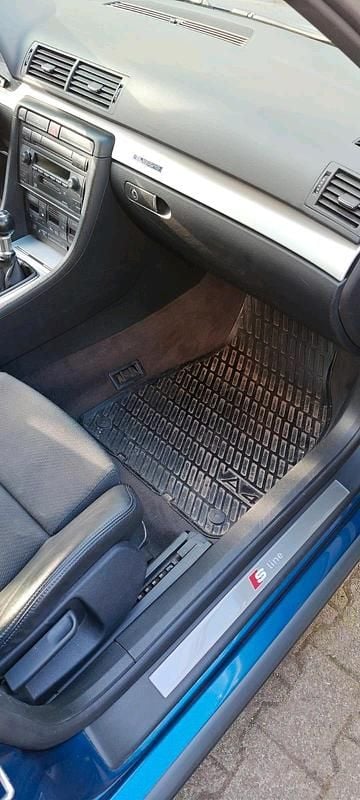 Używany Audi A4 179 KM (131 kW) 2003 Niebieski Kombi