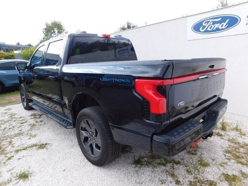 Gebraucht Ford F-150 589 PS (433 kW) 2023 Schwarz Abholung