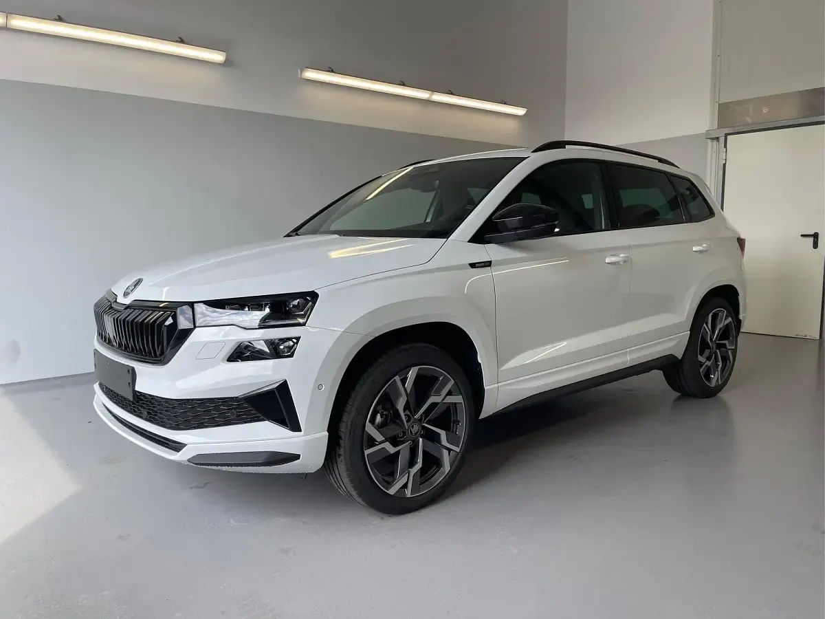Gebraucht Skoda Karoq SportLine 190 PS (139 kW) 2026 SUV