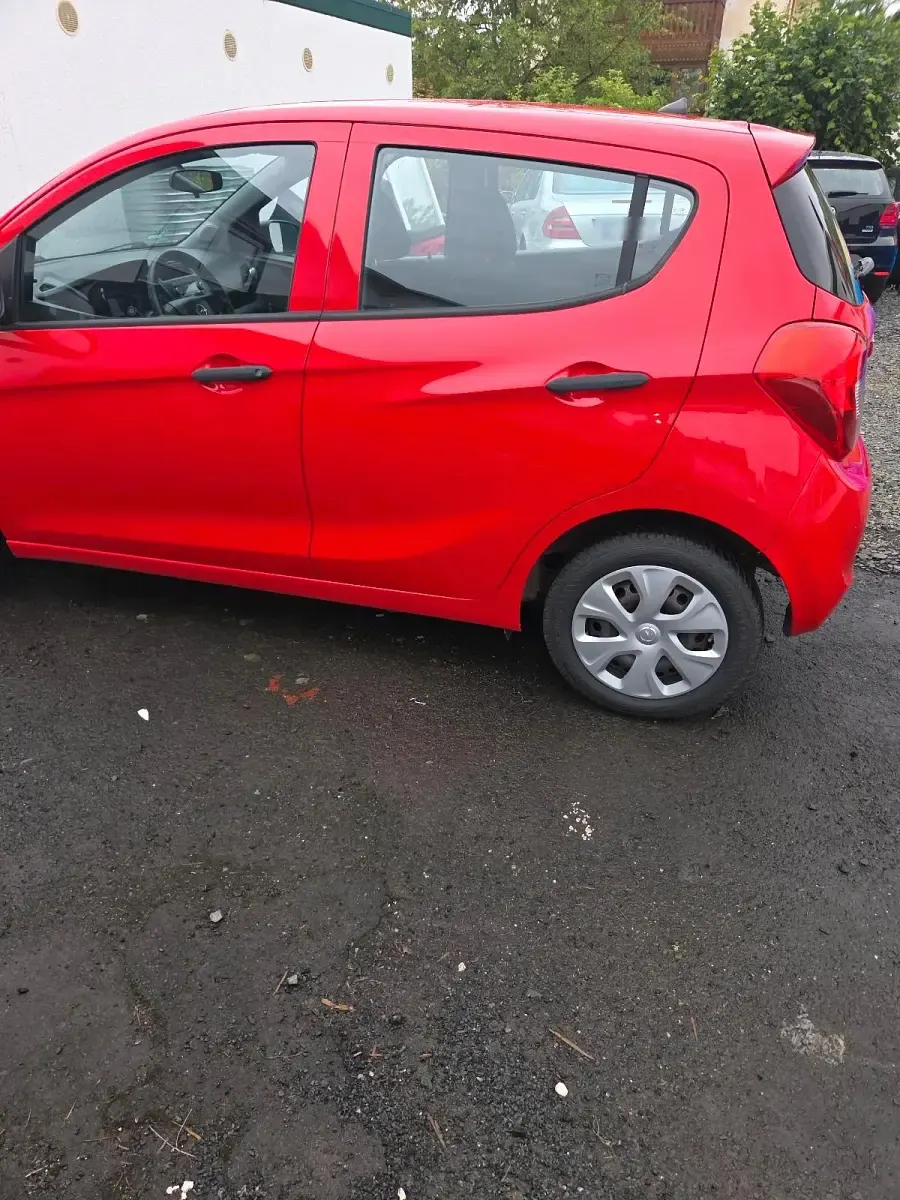 Gebraucht Opel Karl 75 PS (55 kW) 2016 Rot Kleinwagen