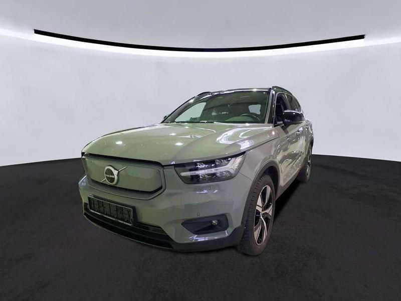 Sage green / metallic Gebraucht 2021 Volvo XC40 R-Design SUV | 34.765 € (Fairer Preis) - Bild 1/2