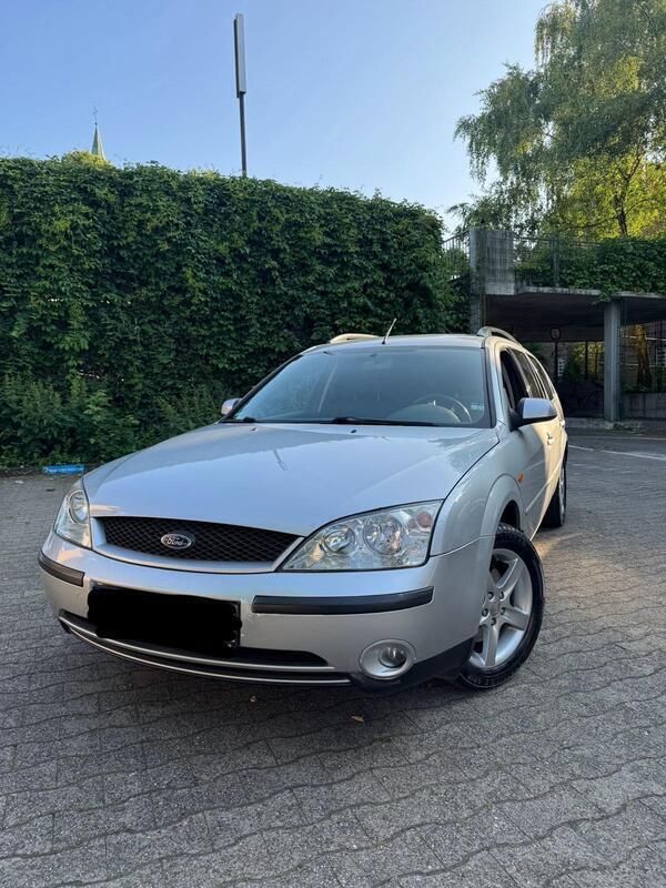 Silber Gebraucht 2001 Ford Mondeo Kombi | 1.850 € (Fairer Preis) - Bild 1/4