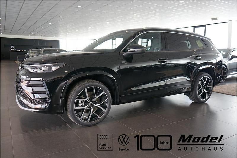 Schwarz Neu 2025 VW Tayron R-line SUV | 49.900 € (Guter Preis) - Bild 1/4