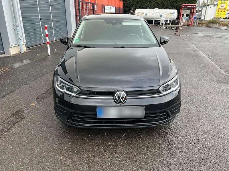 Gebraucht VW Polo 95 PS (69 kW) 2021 Schwarz Kleinwagen
