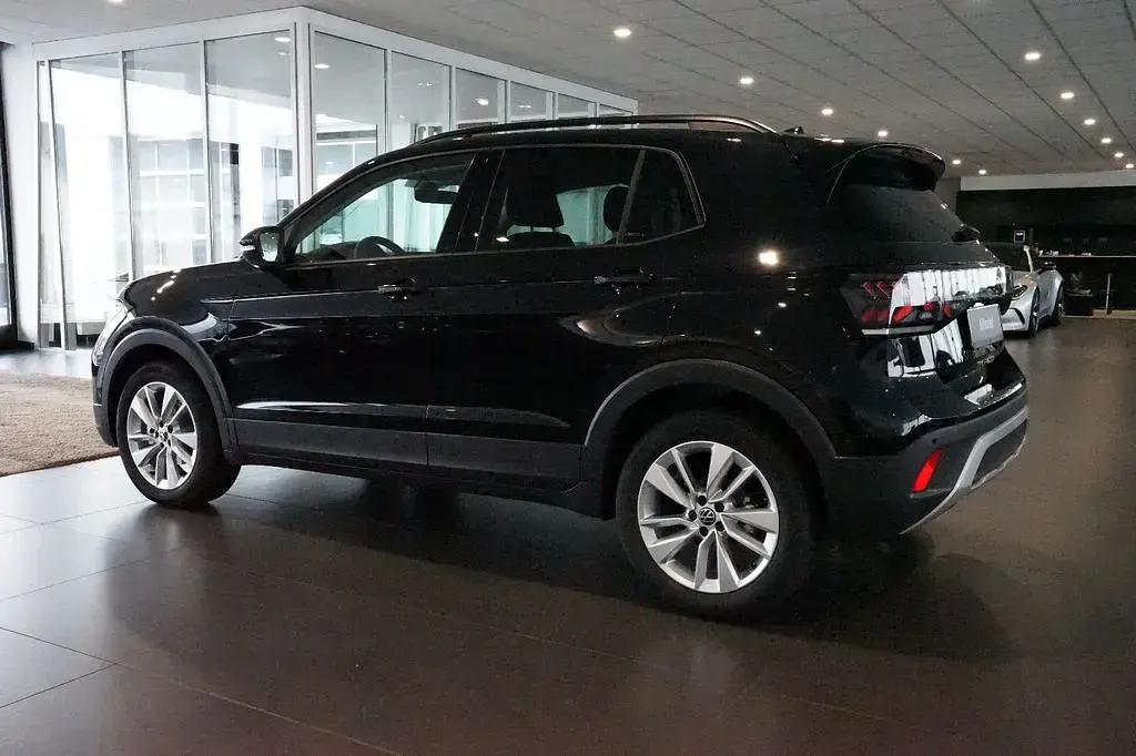 Neu VW T-Cross Life 116 PS (85 kW) 2026 Schwarz SUV