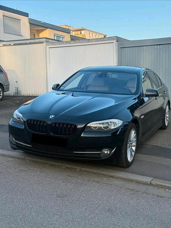 Gebraucht BMW 114 245 PS (180 kW) 2010 Schwarz Kleinwagen