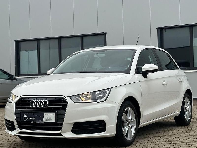 Weiß Gebraucht 2017 Audi A1 Sportback Comfort Kleinwagen | 12.950 € (Guter Preis) - Bild 1/4