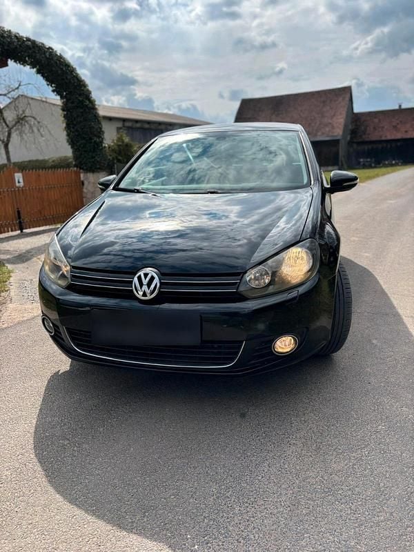 Gebraucht VW Golf VI Edition 86 PS (63 kW) 2011 Schwarz Kleinwagen