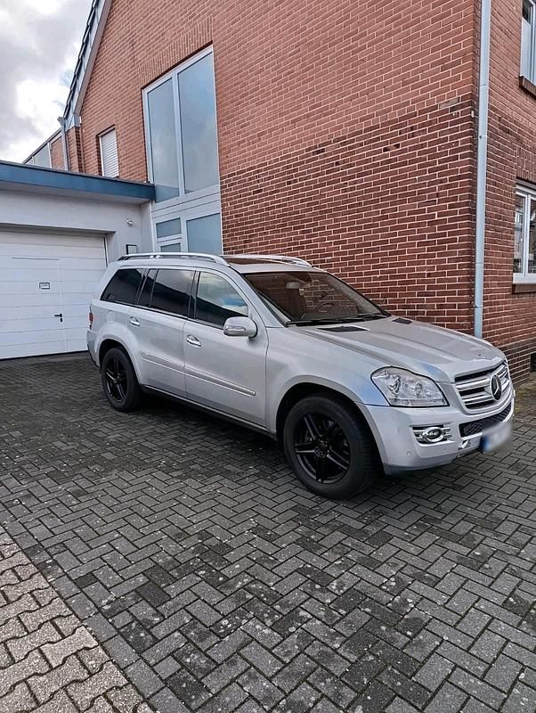Gebraucht Mercedes GL420 306 PS (225 kW) 2007 SUV