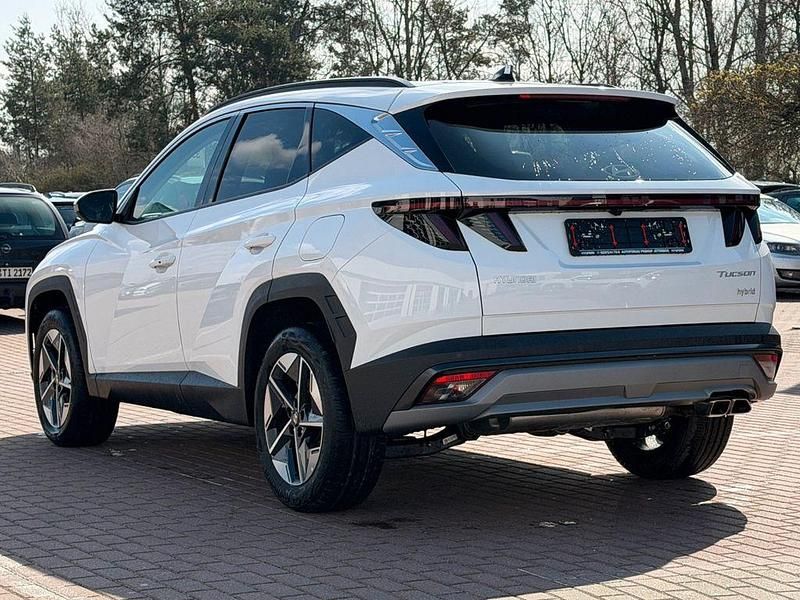 Neu Hyundai Tucson Trend 239 PS (175 kW) 2026 Weiß SUV