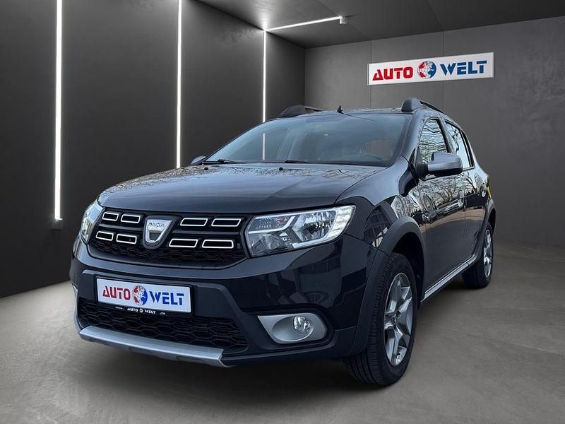 Gebraucht Dacia Sandero Stepway 101 PS (74 kW) 2020 Schwarz SUV