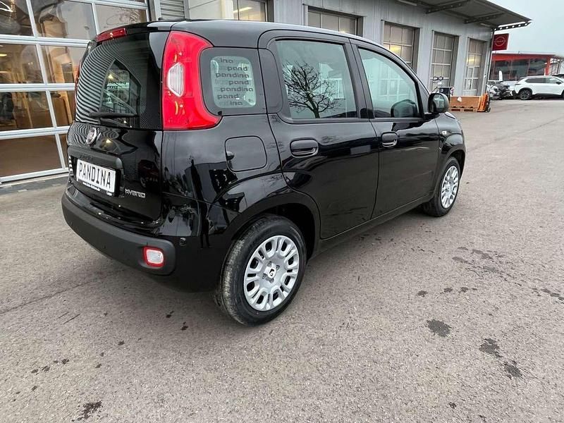 Neu Fiat Panda Icon 65 PS (47 kW) 2026 Rot Kleinwagen