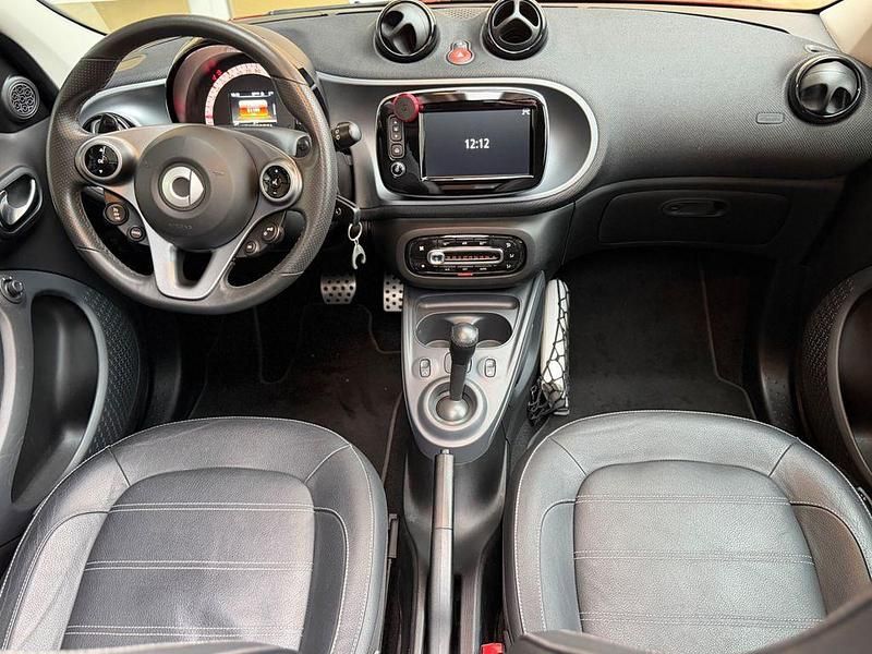 Gebraucht Smart ForFour Prime 90 PS (66 kW) 2016 Rot Kleinwagen