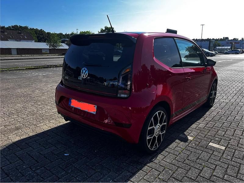 Gebraucht VW up! Beats 116 PS (85 kW) 2019 Rot Kleinwagen