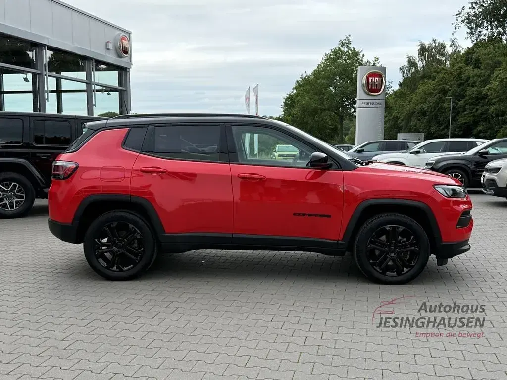 Occasion Jeep Compass Night Eagle 131 ch (96 kW) 2023 Rouge SUV