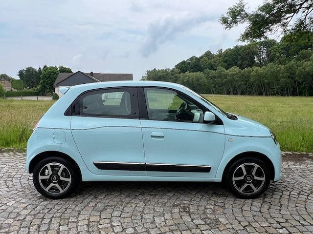 Gebraucht Renault Twingo Intens 71 PS (52 kW) 2017 Blau Kleinwagen