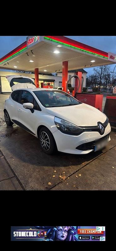 Weiß Gebraucht 2013 Renault Clio IV Dynamique Kleinwagen | 5.400 € (Etwas zu teuer) - Bild 1/4