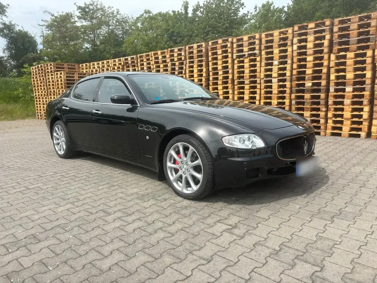Gebraucht Maserati Quattroporte 400 PS (294 kW) 2007 Schwarz Limousine