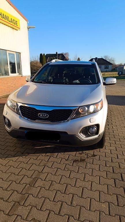 Silber Gebraucht 2011 Kia Sorento SUV | 6.800 € (Guter Preis) - Bild 1/4