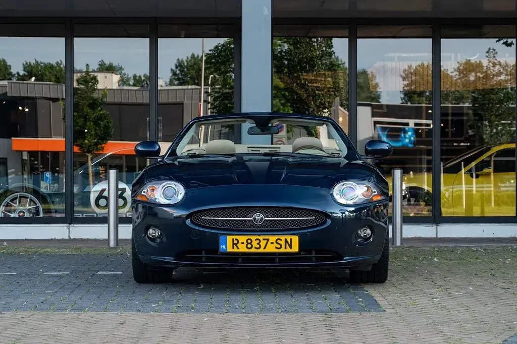 Gebraucht Jaguar XK 298 PS (219 kW) 2006 Blau Cabrio