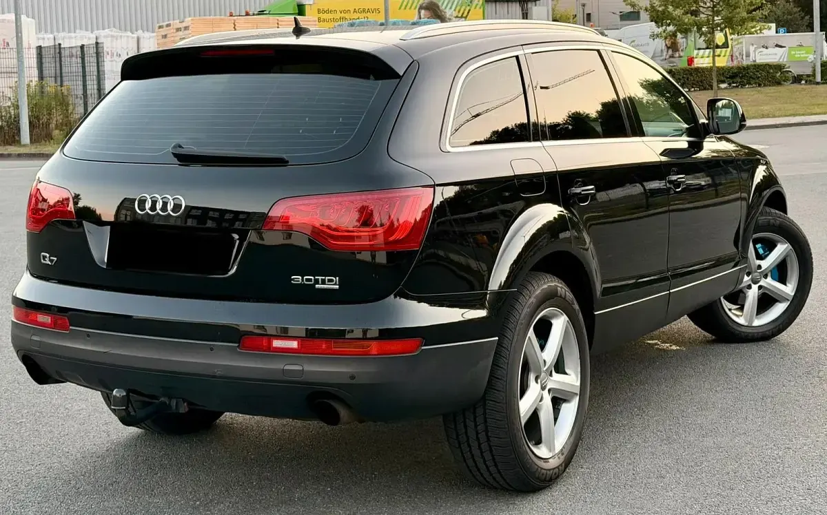 Gebraucht Audi Q7 Comfort 224 PS (164 kW) 2010 Schwarz SUV