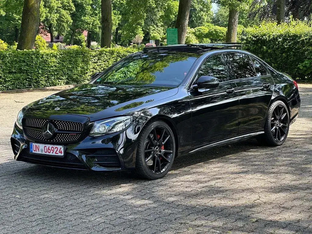 Gebraucht Mercedes E43 AMG AMG 401 PS (294 kW) 2016 Schwarz Limousine