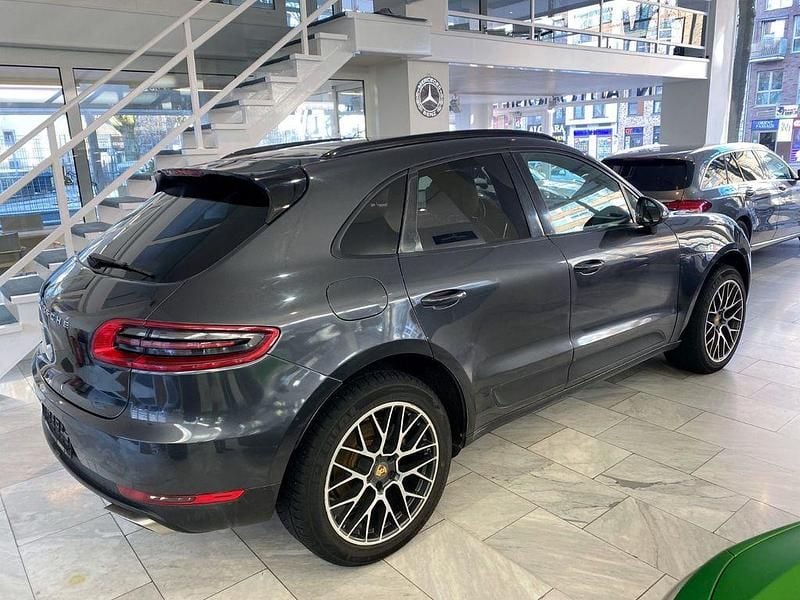 Gebraucht Porsche Macan 252 PS (185 kW) 2017 Grau SUV