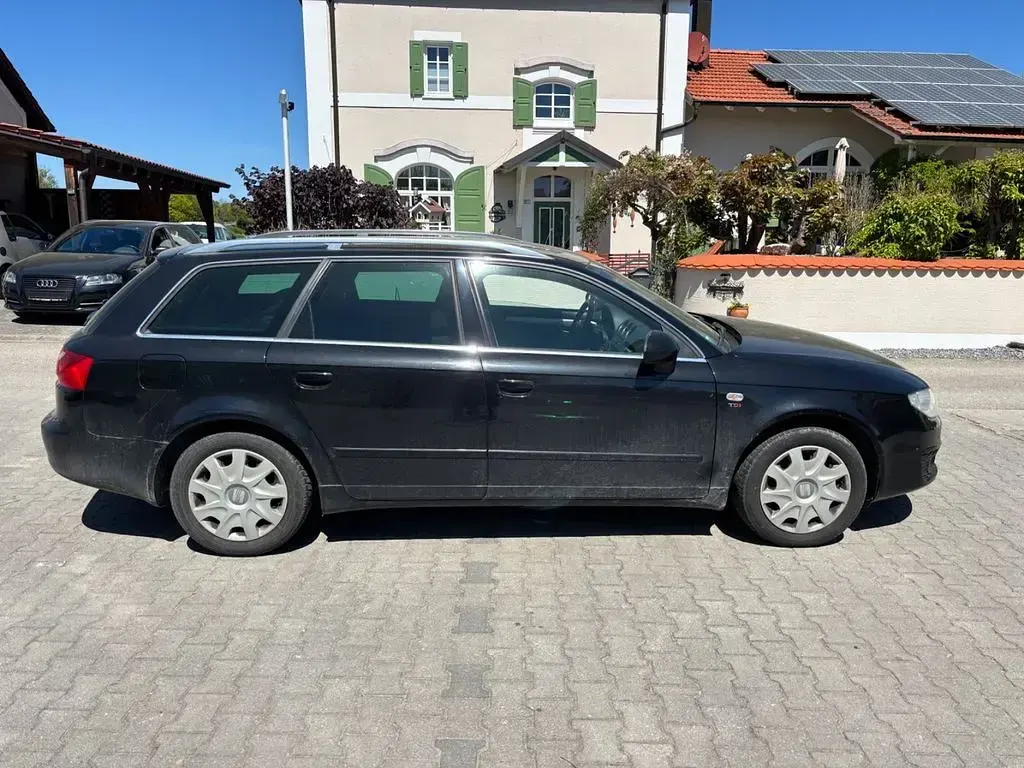 Usado Seat Exeo Style 143 HP (105 kW) 2013 Preto Carrinha