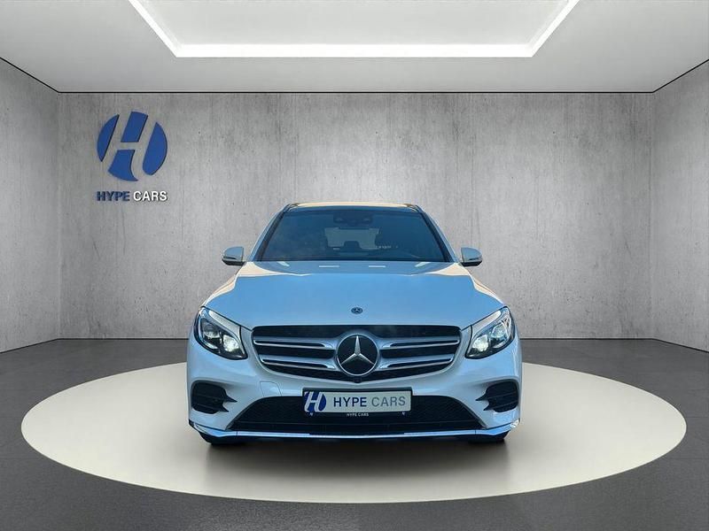 Gebraucht Mercedes GLC300 AMG line 245 PS (180 kW) 2019 Weiß SUV