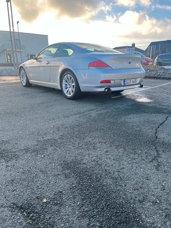 Gebraucht BMW 645 333 PS (244 kW) 2004 Silber Coupé