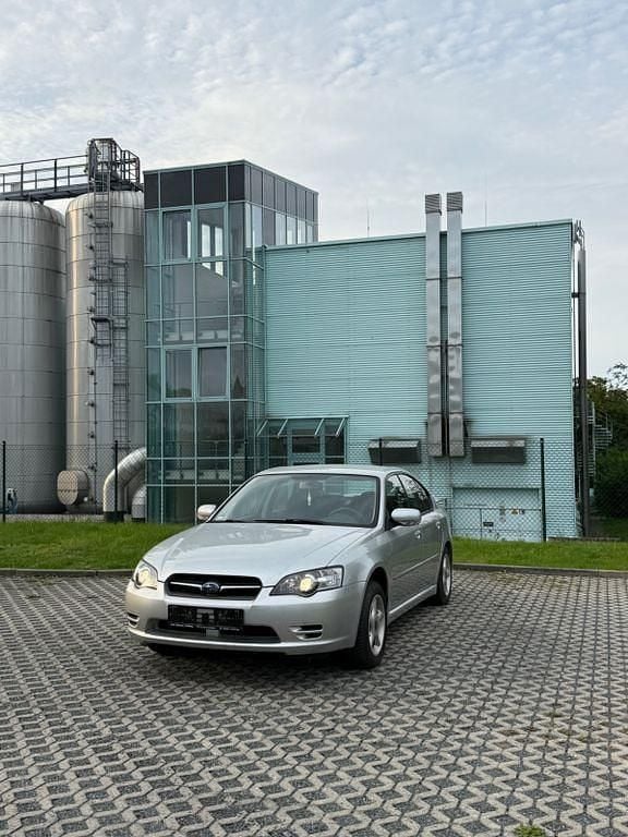 Silber Gebraucht 2004 Subaru Legacy Limousine | 1.500 € (Superpreis) - Bild 1/4