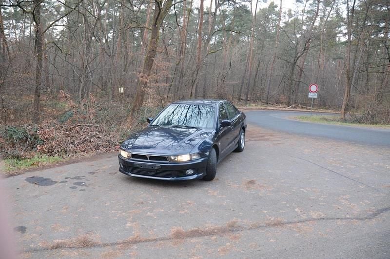 Gebraucht Mitsubishi Galant 133 PS (97 kW) 2000 Andere farben Limousine