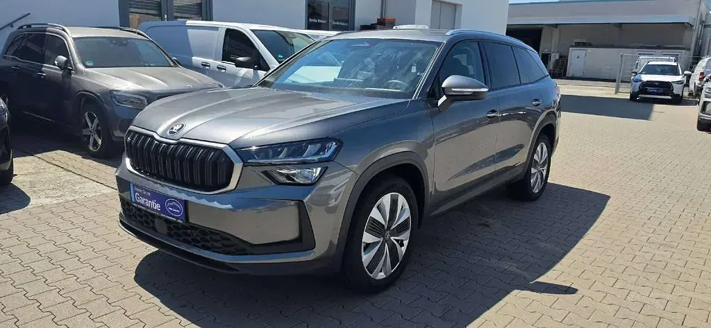 Gebraucht Skoda Kodiaq 150 PS (110 kW) 2026 Grau SUV