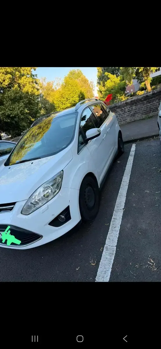 Gebraucht Ford C-MAX 150 PS (110 kW) 2012 Weiß Van / Kleinbus