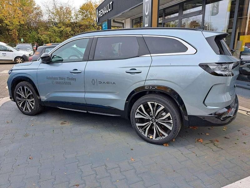 Gebraucht Renault Espace Iconic 131 PS (96 kW) 2025 Grau SUV