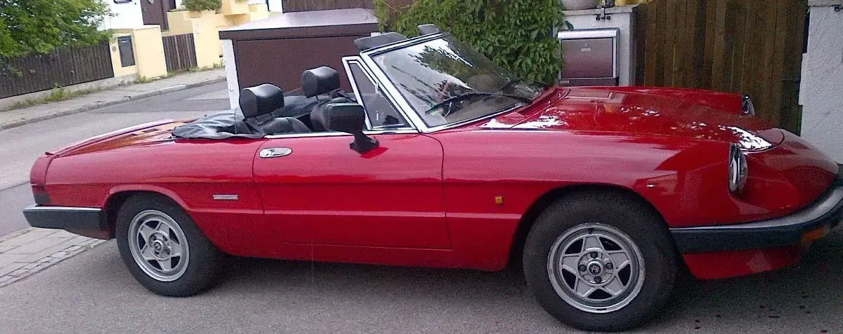 Gebraucht Alfa Romeo Spider 116 PS (85 kW) 1989 Rot Cabrio