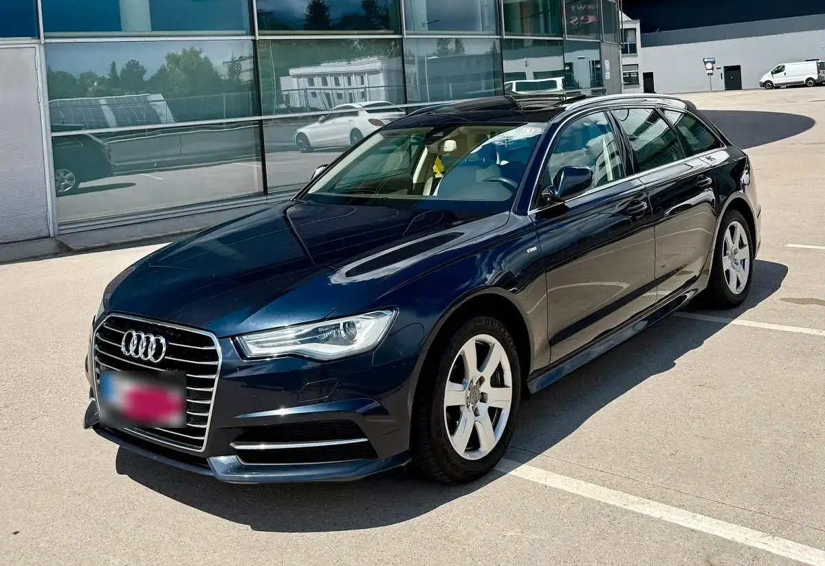 Gebraucht Audi A6 218 PS (160 kW) 2015 Blau Kombi