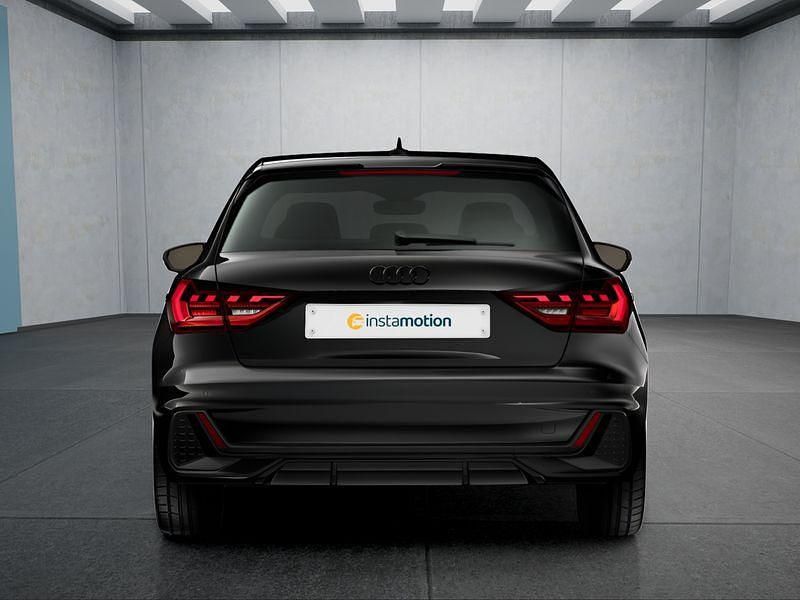 Neu Audi A1 150 PS (110 kW) 2025 Schwarz SUV
