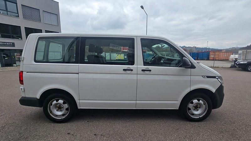 Gebraucht VW Transporter 150 PS (110 kW) 2021 Candyweiss Van