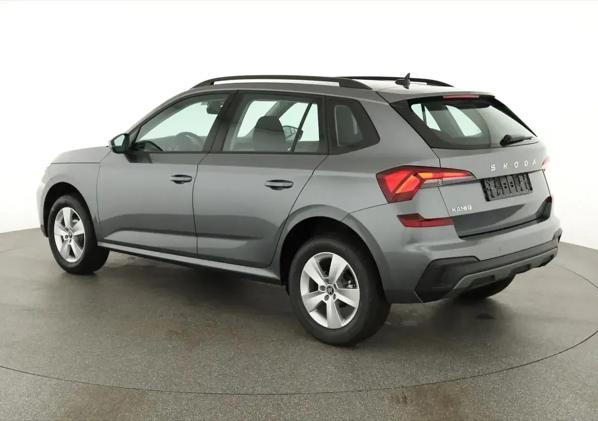 Neu Skoda Kamiq Monte Carlo 150 PS (110 kW) 2025 Schwarz magic perleffekt SUV