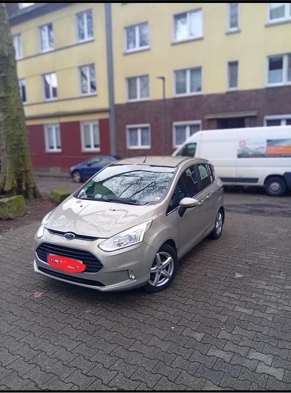 Gebraucht Ford B-MAX 100 PS (73 kW) 2014 Van / Kleinbus