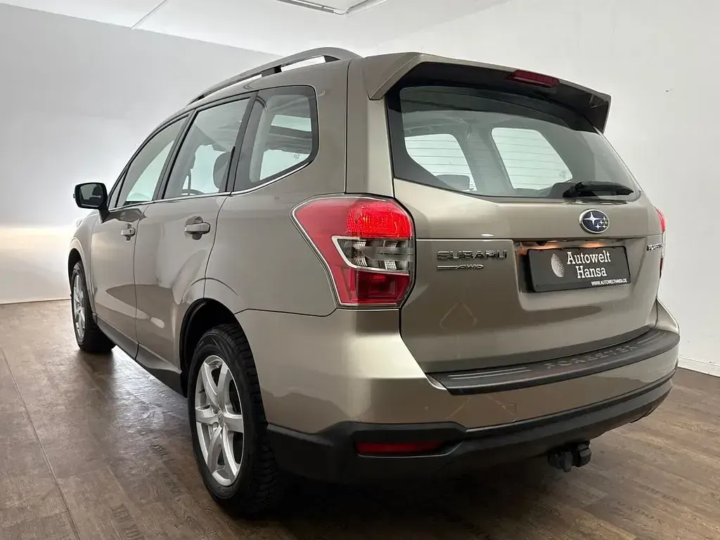 Second-hand Subaru Forester Exclusive+ 147 CP (108 kW) 2015 Bej SUV