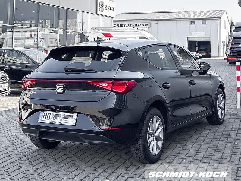 Usata Seat Leon 150 CV (110 kW) 2026 Nero Berlina