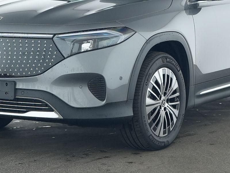 Gebraucht Mercedes EQB300 Advanced Plus 168 kW (229 PS) 2024 Grau SUV