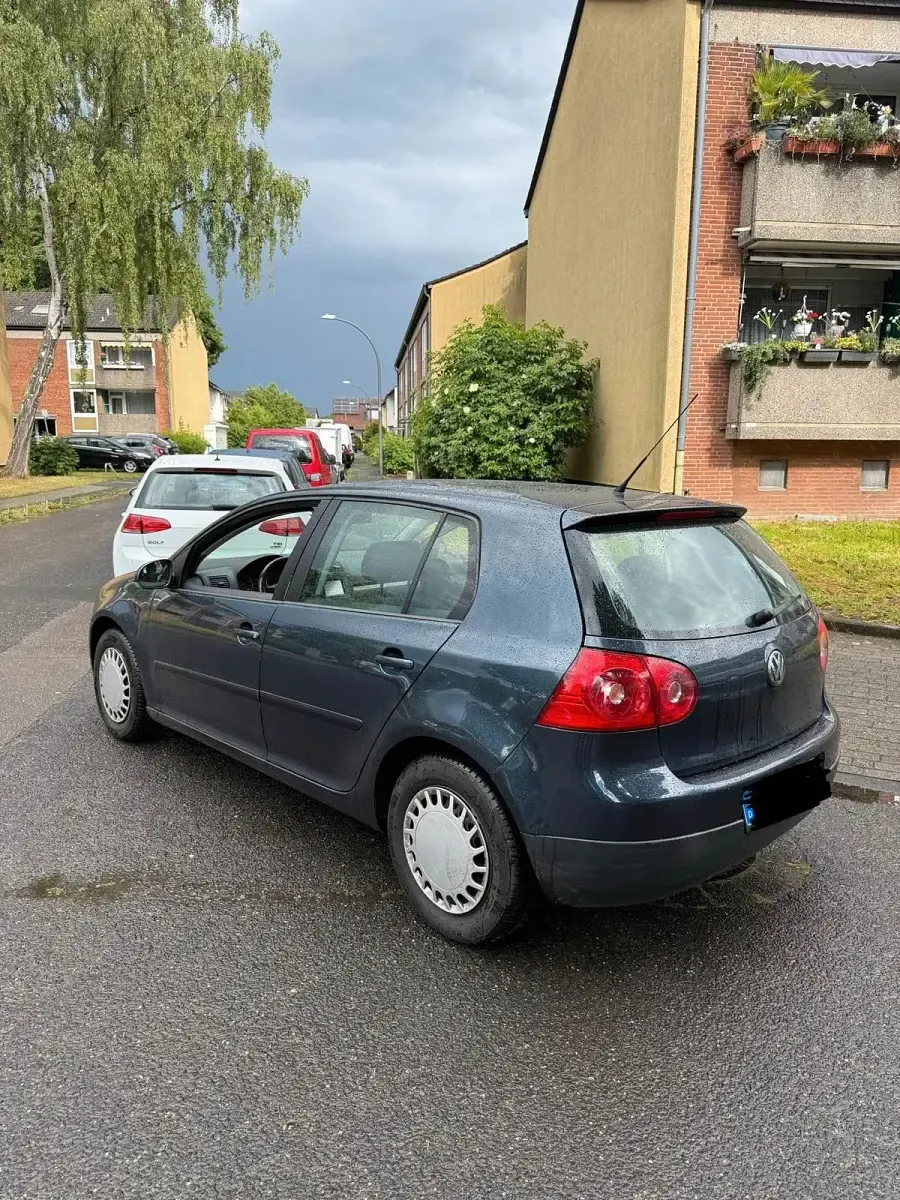 Gebraucht VW Golf IV 116 PS (85 kW) 2006 Blau Limousine