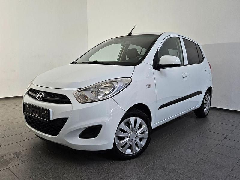 Gebraucht Hyundai i10 Style 69 PS (50 kW) 2013 Weiß Kleinwagen