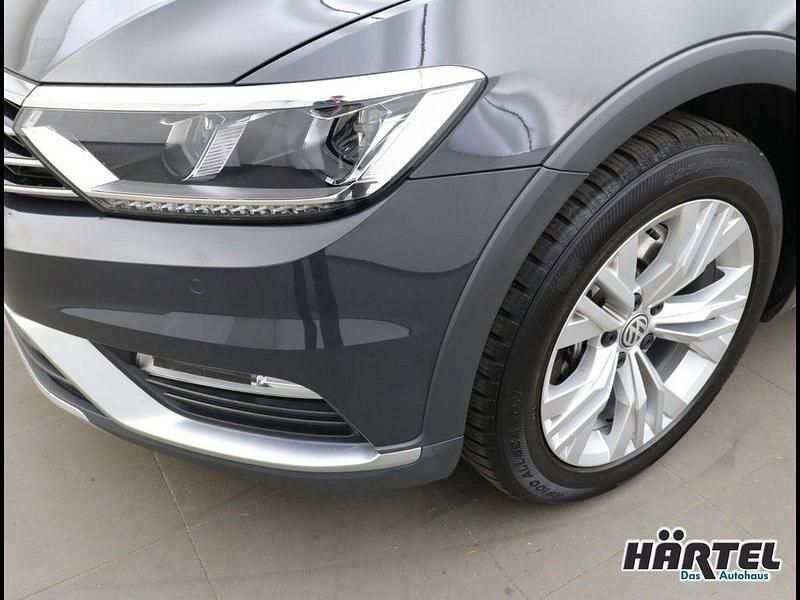 Gebraucht VW Passat Alltrack 272 PS (200 kW) 2019 Uranograu (grey), solid Kombi